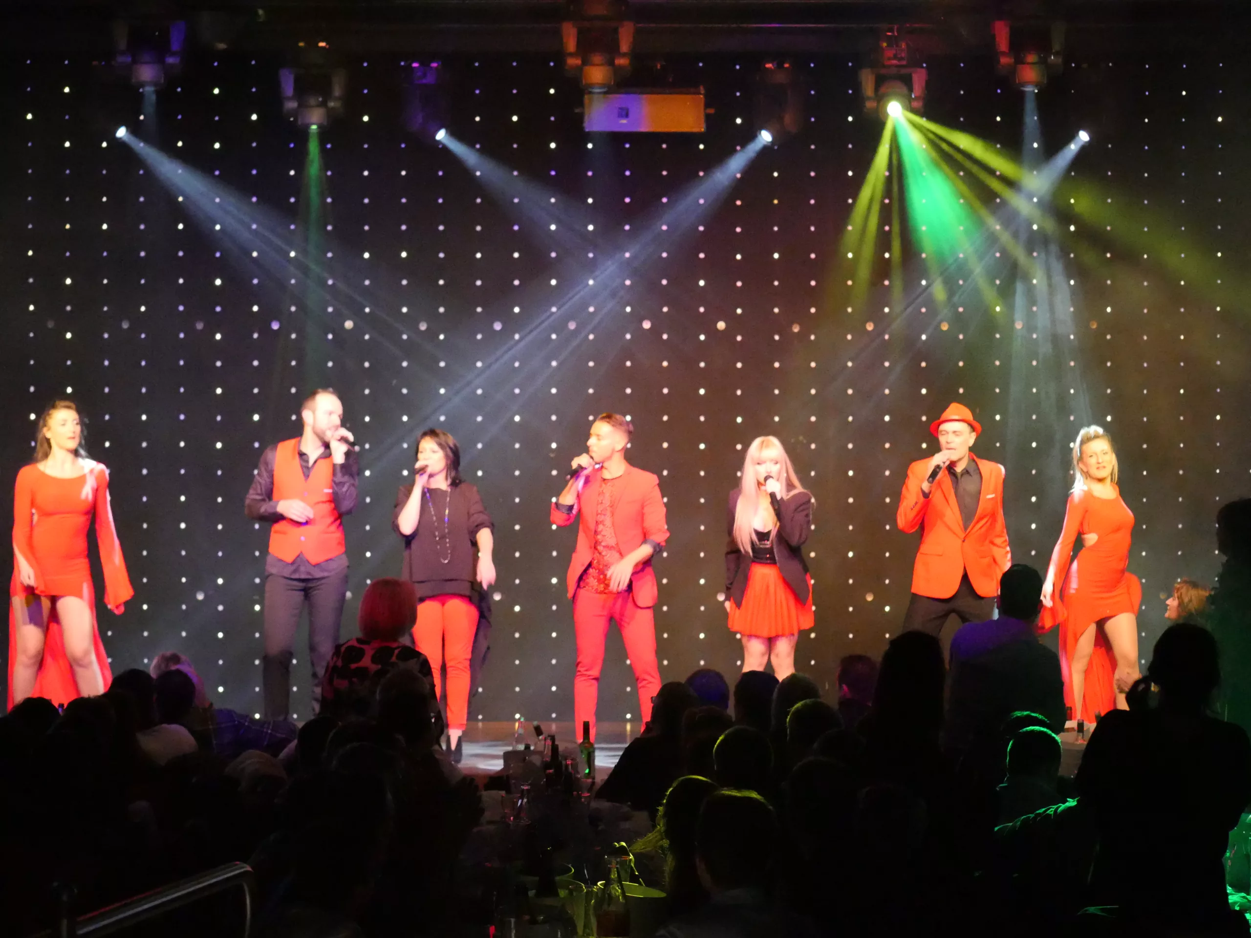 STAR 80 par Magic Voices